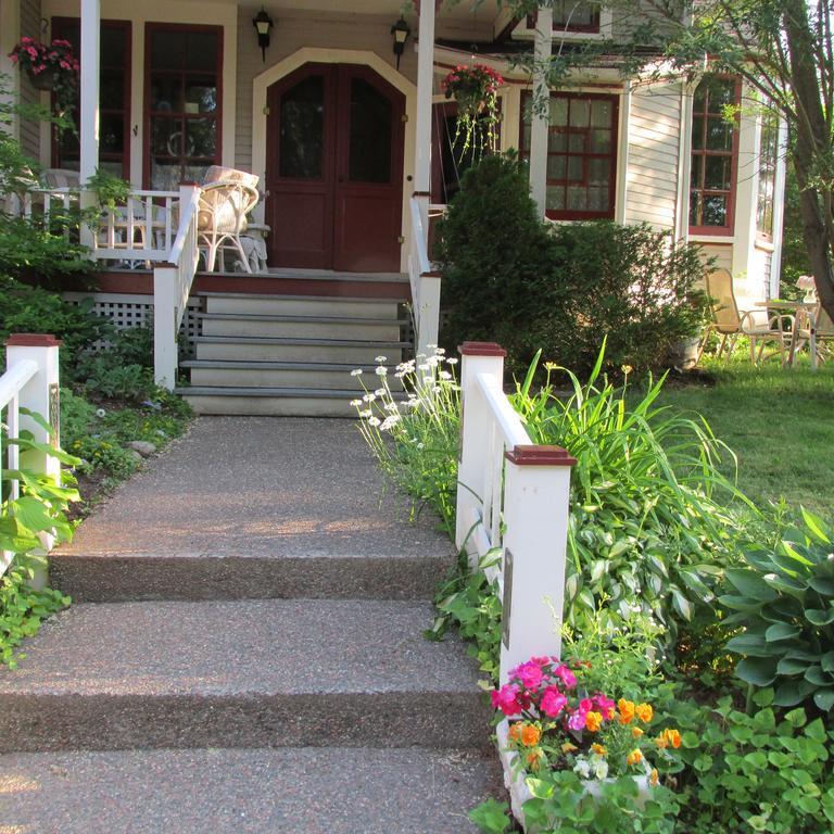 Elmwood Heritage Inn Charlottetown Exteriör bild