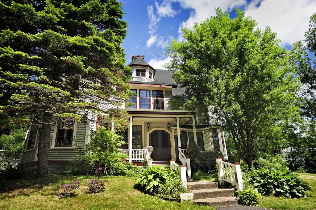 Elmwood Heritage Inn Charlottetown Exteriör bild